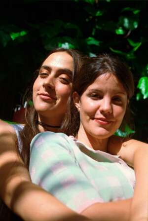 Hinds' Ana Perrote and Carlotta Cosials on becoming a duo and overcoming adversity to make fourth album 'VIVA HINDS'